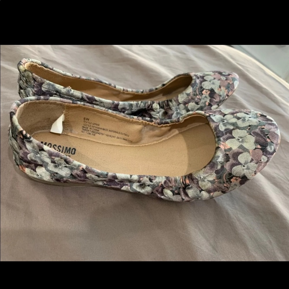 Fall color ballet flats size 6
